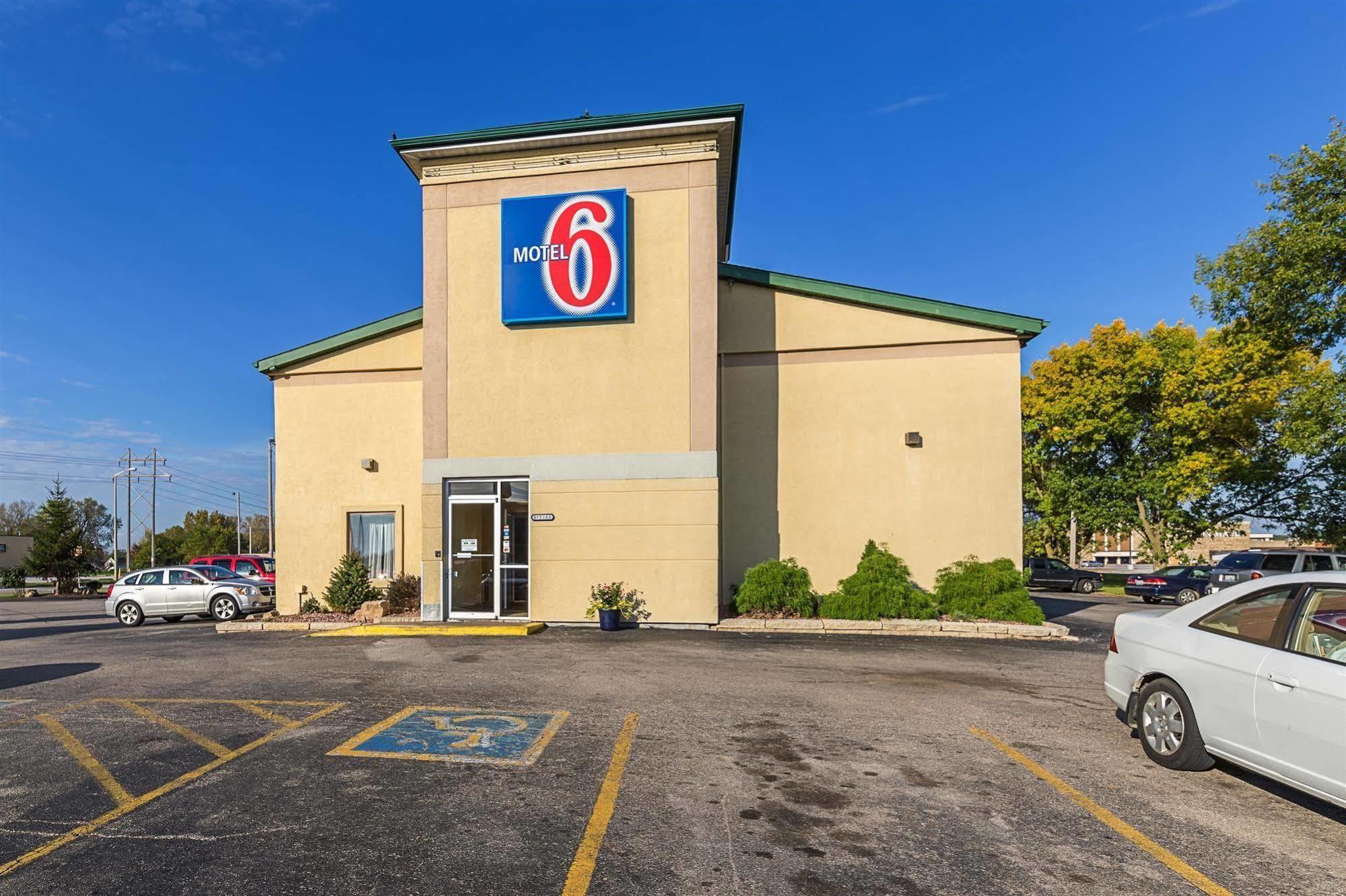 Motel 6-Moline, Il Екстериор снимка