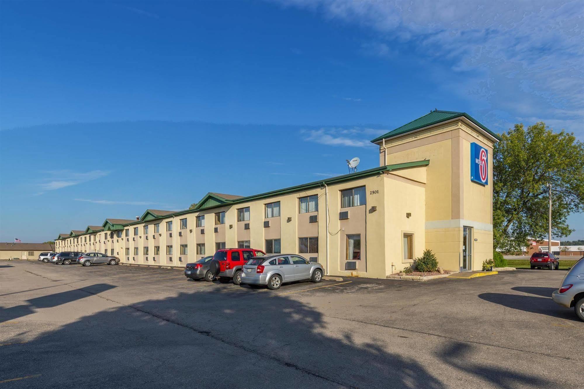 Motel 6-Moline, Il Екстериор снимка