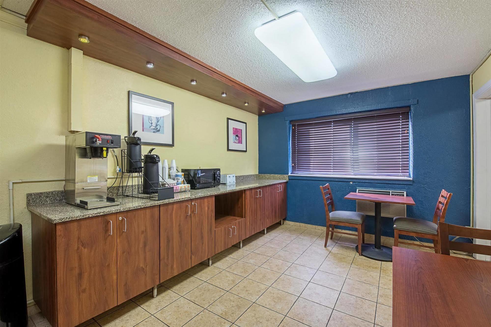 Motel 6-Moline, Il Екстериор снимка